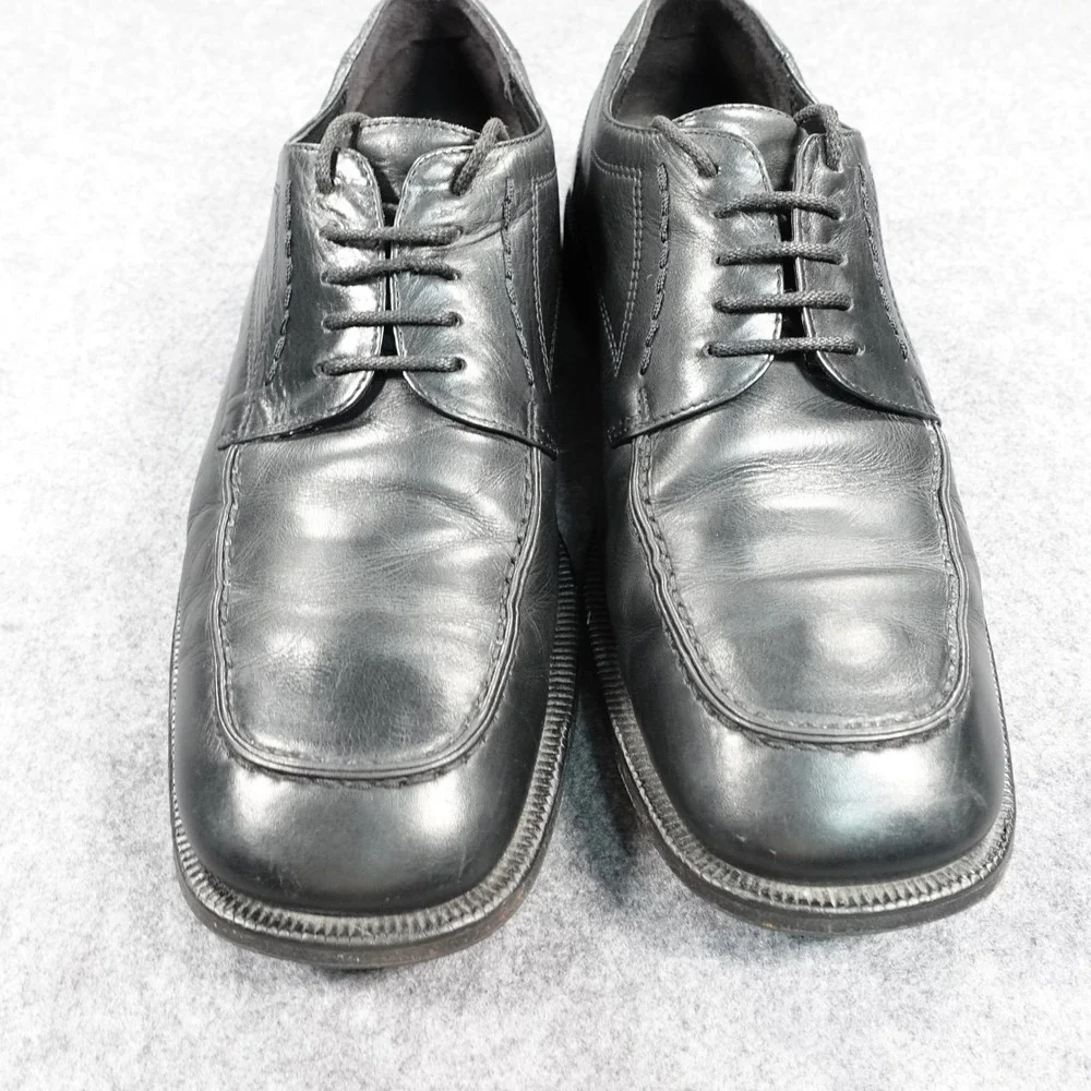 Ecco shape leather